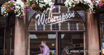 Wetherspoon boss slams 'daft' idea for pubs to swap pint glasses for schooners