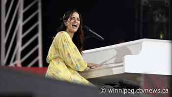 'Very special to be home': Chantal Kreviazuk to play anniversary concert in Winnipeg