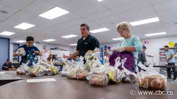 A weekend food program for students in Thunder Bay Ont., has officially launched