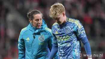 Ziekenboeg Ajax breidt zich uit: Hlynsson weken eruit met enkelblessure