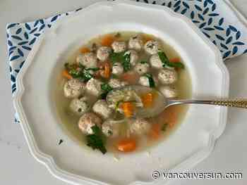 Recipe: Italian chicken meatball soup