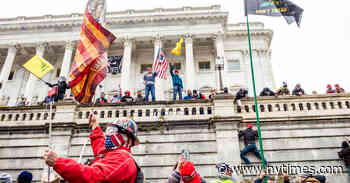 2 Men Sentenced for Attacking Officers at Jan. 6 Capitol Riot