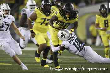 No. 6 Oregon remain undefeated with 31-10 victory over Michigan State