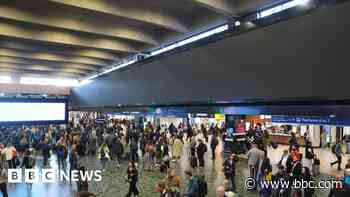 Euston station advertising board switched off