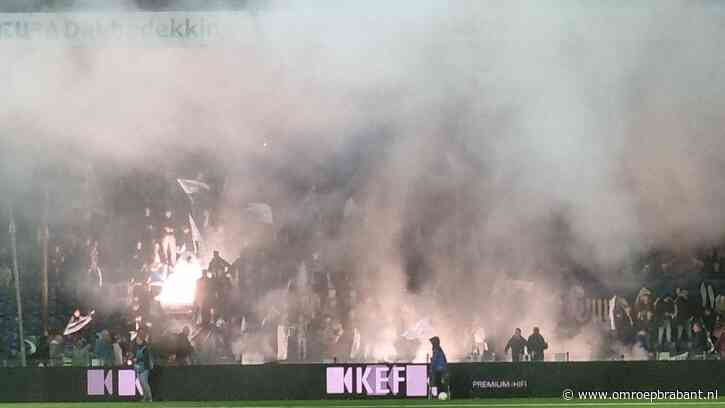 Chaotische voetbalavond eindigt in feest: 'Snapte er helemaal niks van'