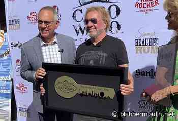 Watch: SAMMY HAGAR Receives Key To Las Vegas Strip In Honor Of Cabo Wabo Cantina's 15th Anniversary