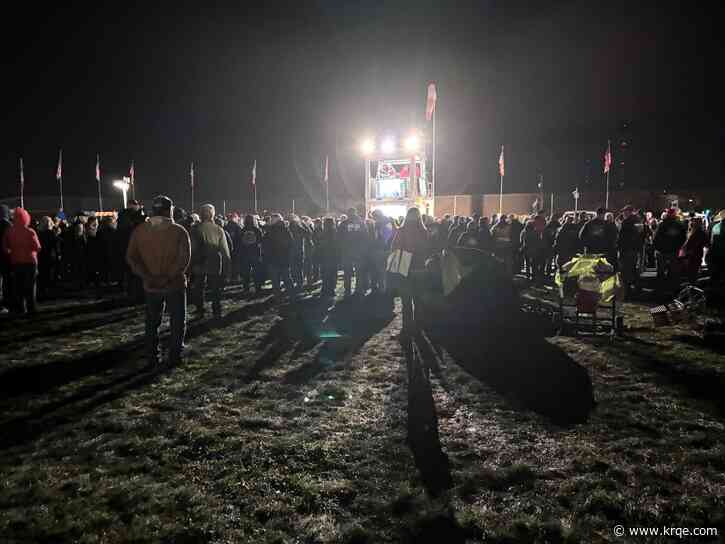 Yellow flag at Balloon Fiesta Pilot Briefing - Day 1