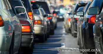 Crash blocked busy road