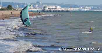 Pictures: Kite foiler makes the most of autumn sunshine