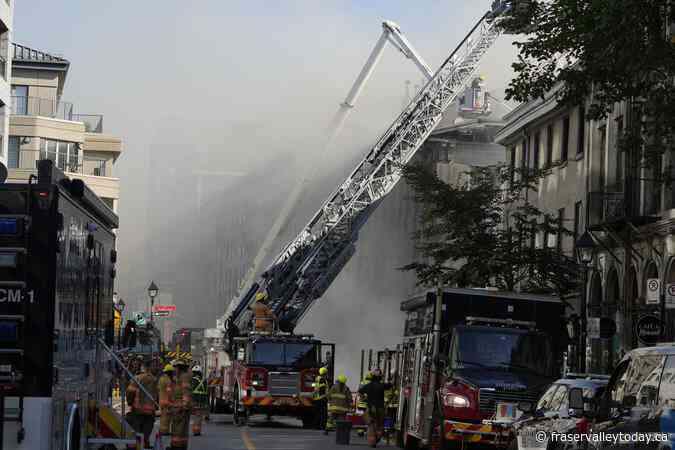 Old Montreal fire under control, 2 bodies pulled from rubble, 40 people evacuated