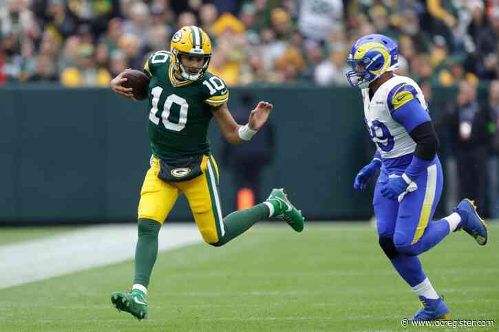 Green Bay Packers at Rams: Who has the edge?