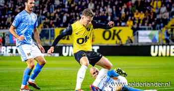 LIVE eredivisie | Duel tussen NEC en NAC in slotfase tijdelijk gestaakt door voorwerpen op het veld