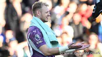 Mikel Arteta reveals what he said to Aaron Ramsdale after the former Arsenal keeper's emotional return to the Emirates with Southampton