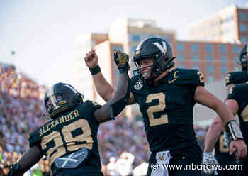 Vanderbilt upsets No. 1 Alabama 40-35 in historic college football win