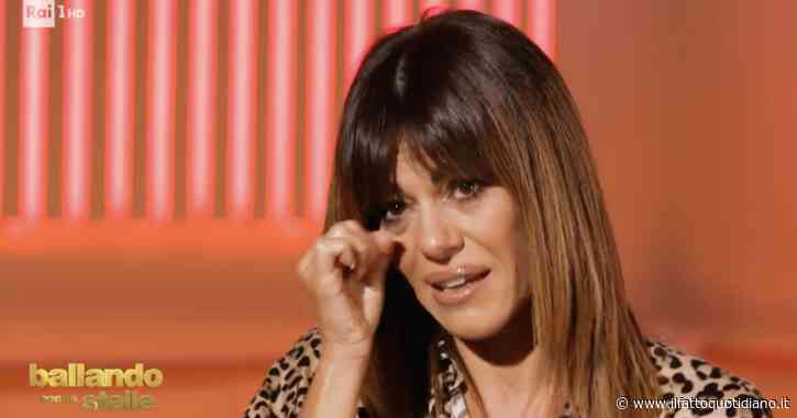 “Quando hai un attacco di panico pensi di dover morire e mi chiedevo: perché non riesco a vivere?”: Bianca Guaccero in lacrime a Ballando con le stelle