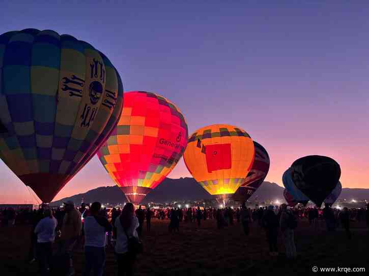 WATCH: Green Flag flies on Day 2 of Balloon Fiesta