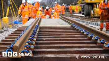 Passengers warned over East Coast rail disruption