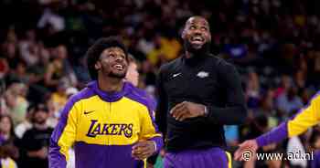 LeBron James (39) en zoon Bronny (20) spelen voor het eerst samen voor LA Lakers