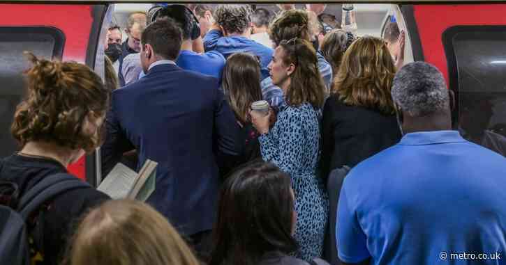 The best Tube line to take during rush hour has been revealed