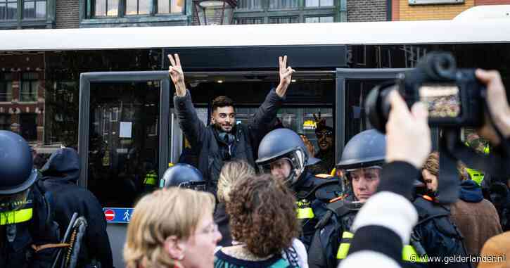 LIVE Midden-Oosten | Alle pro-Palestijnse demonstranten in Amsterdam aangehouden, maar blijven niet lang vast