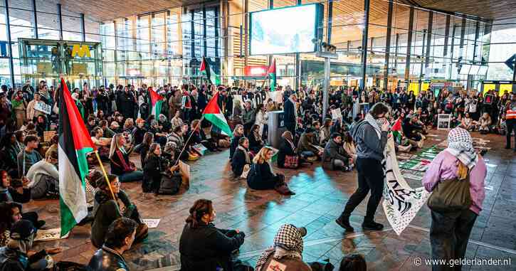 LIVE Midden-Oosten | Protesten op stations verlopen vrij rustig, in Amsterdam wat mensen belaagd