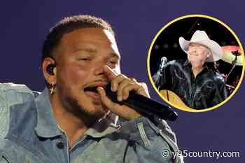 WATCH: Kane Brown Covers Alan Jackson, Sings ‘Miles On It’ on AMAs Special