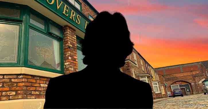 Exit story confirmed as star quits Coronation Street after 3 years