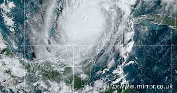 Hurricane Milton: Warning as Brits heading to Florida must take urgent action