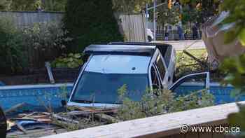 Man struck by pickup that crashed through fence into pool in Whitby