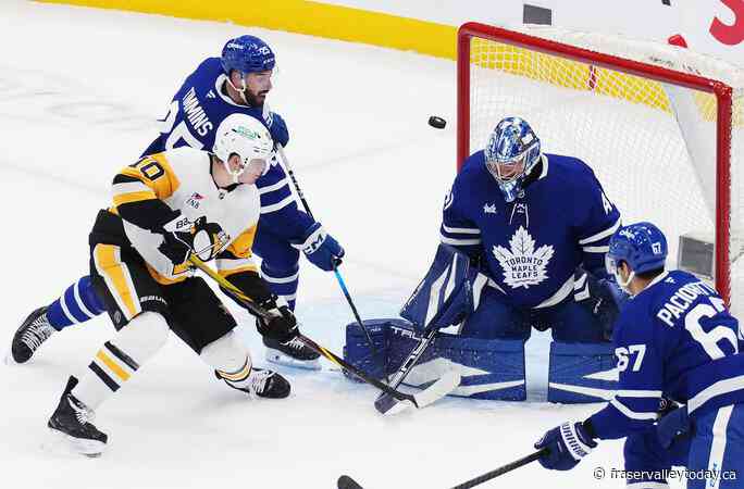 Marner, Maple Leafs top Pittsburgh Penguins 4-2 in Toronto’s home opener