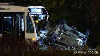 3 dead in highway crash between Niagara transit bus, truck: OPP