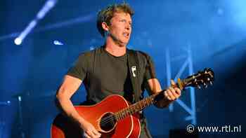 James Blunt belooft naam te veranderen als album op 1 komt