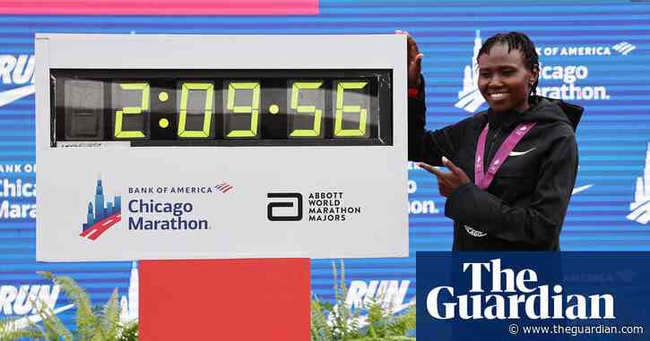 Ruth Chepngetich smashes marathon world record by nearly two minutes in Chicago