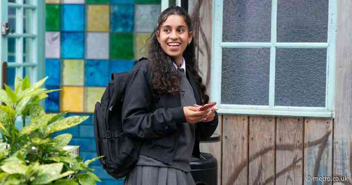 Who plays Avani Nandra-Hart in EastEnders and how old is the actress?