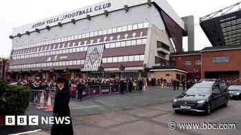 Fans' emotional goodbye to football legend