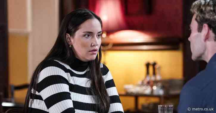 EastEnders fans predict dark Lauren story after very worrying clue