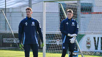 Schalke-Trainer van Wonderen überrascht bei der Torwartfrage