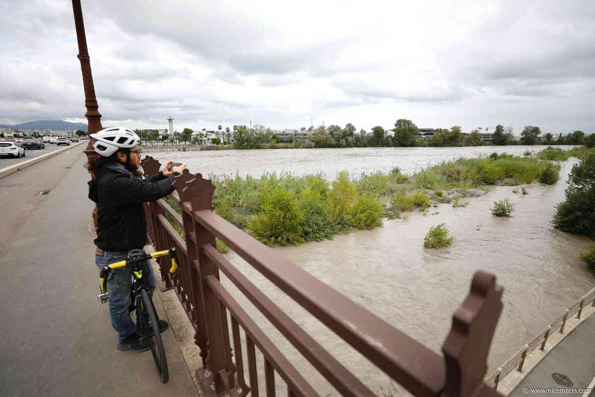 Alerte météo dans les Alpes-Maritimes: le département désormais en vigilance orange "crues", pas de victimes à déplorer... les dernières infos en direct