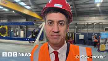 Miliband denies avoiding oil and gas sector