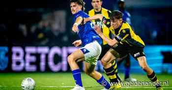 LIVE | Vitesse geeft voorsprong volledig weg en staat achter tegen FC Den Bosch na tijdelijke staking