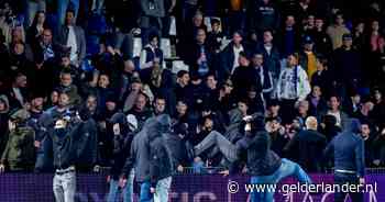 Gemaskerde mannen komen veld op tijdens staking bij FC Den Bosch tegen Vitesse