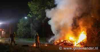 Caravan volledig verwoest door brand in Ede