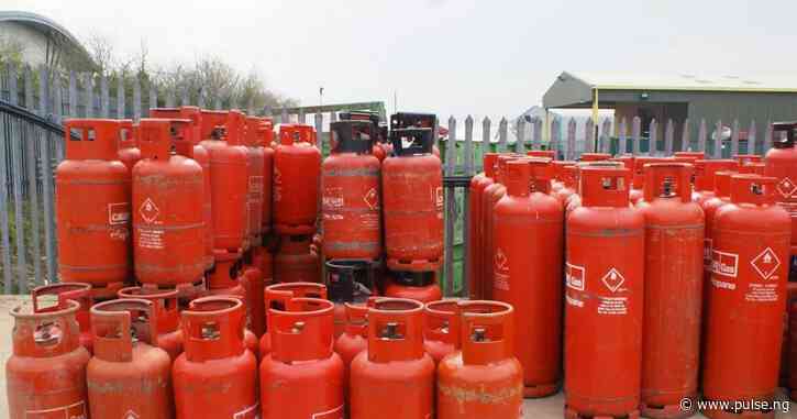 Nigerians Struggle as Rising Cooking Gas Prices Hit Purchasing Power