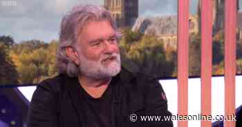 Hairy Bikers Si King ‘pushing on’ as he opens up on Dave Myers' death in heartfelt moment on The One Show