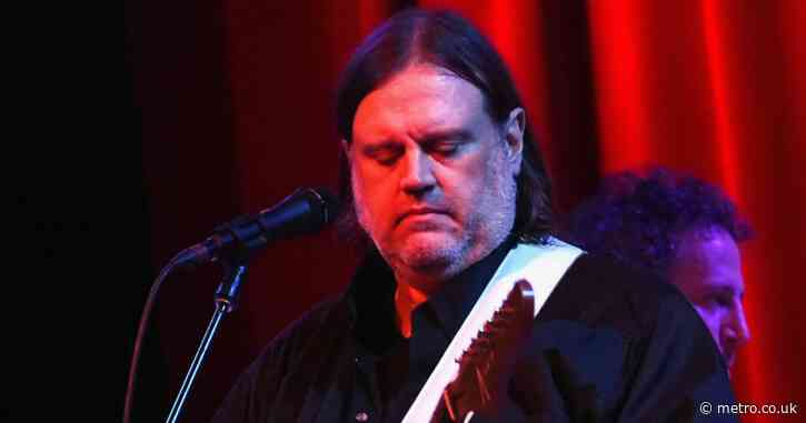 90s rockstar Matthew Sweet suffers ‘debilitating stroke’ mid-tour