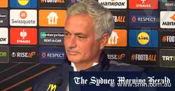 Mourinho still wants 2018 Premier League title