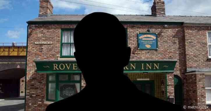 Coronation Street star shares snap with ‘main man’ who is an EastEnders legend