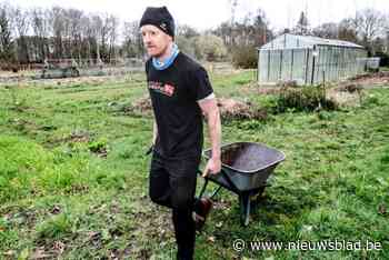 Eindelijk vergunning voor bioboer Koen en zijn Hofse Veld