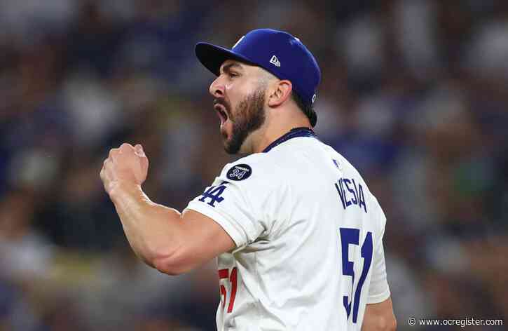 Swanson: Dodgers’ bullpen holds the fort against formidable Yankees