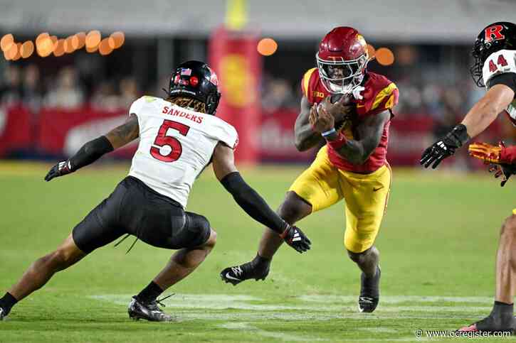 USC football makes a statement in routing Rutgers